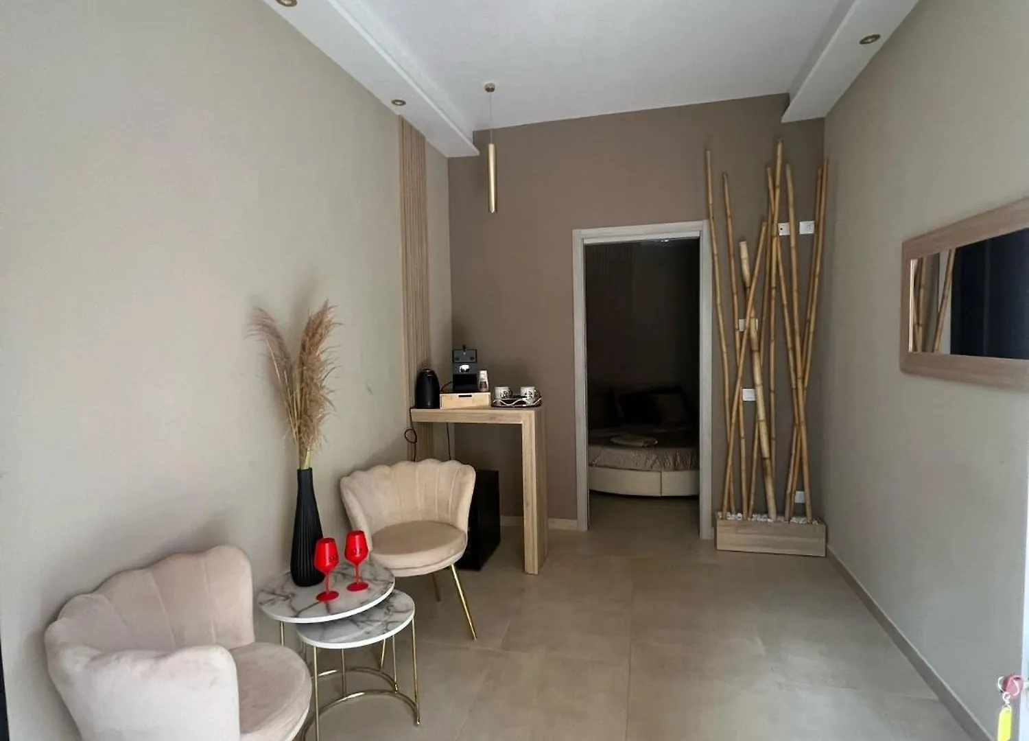 تيراسيني Charme Suite Delux 0*,